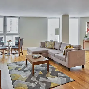 Aparthotel Saco Canary Wharf - Trinity Tower, London